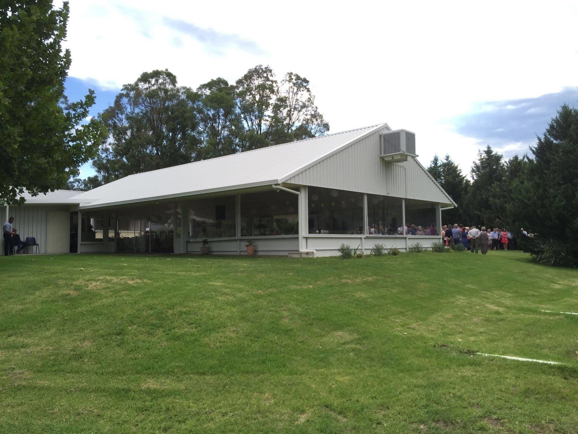 Warrumbungles Mountain Motel Coonabarabran Zewnętrze zdjęcie
