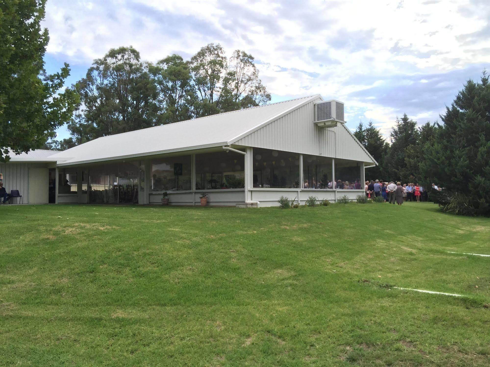 Warrumbungles Mountain Motel Coonabarabran Zewnętrze zdjęcie