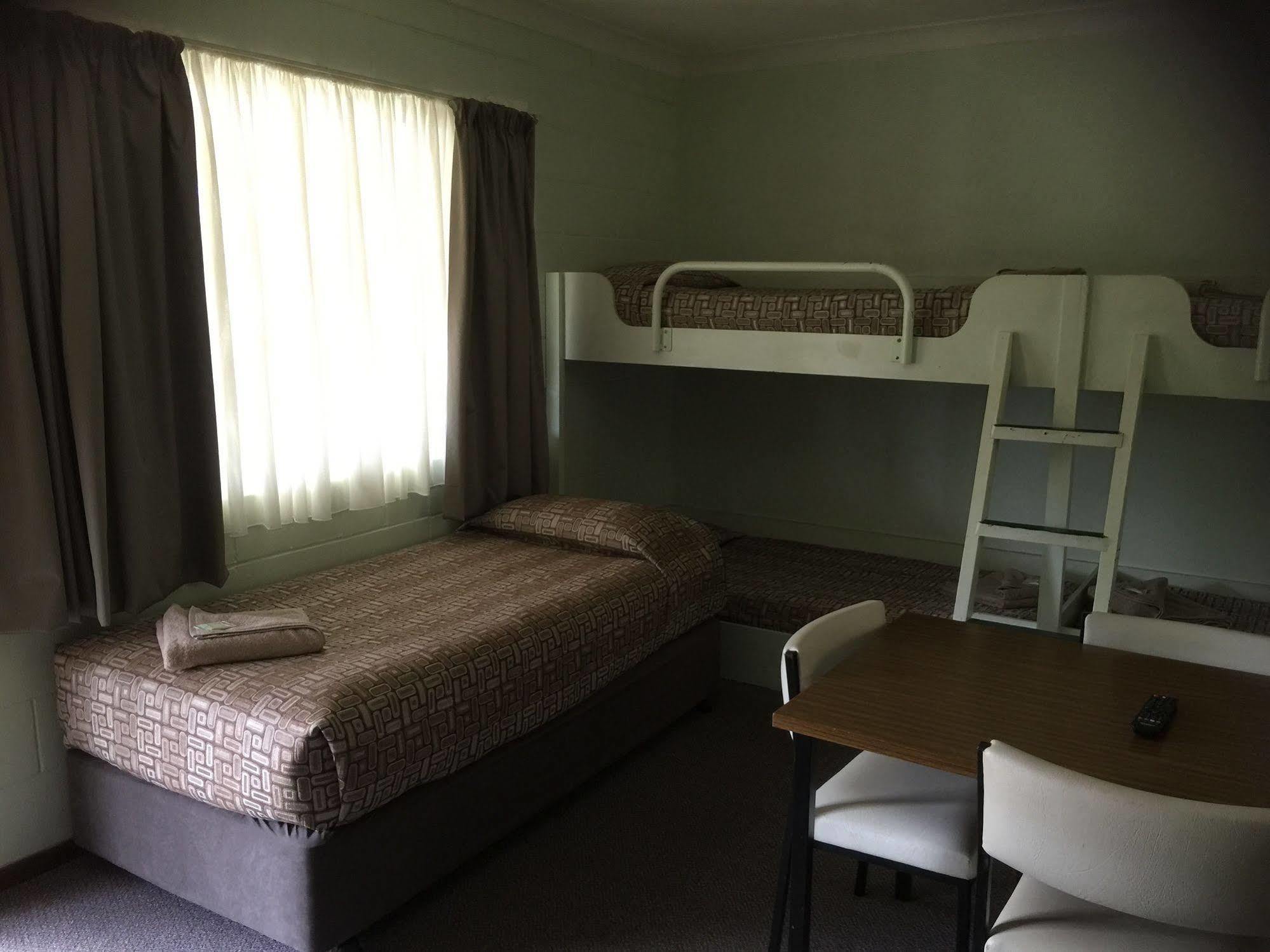 Warrumbungles Mountain Motel Coonabarabran Zewnętrze zdjęcie